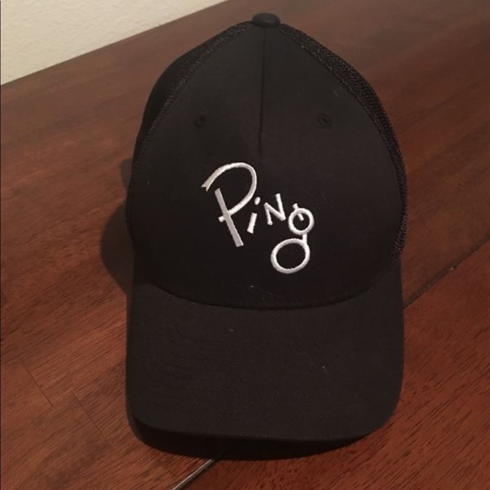 Ping vintage golf hat flex fit